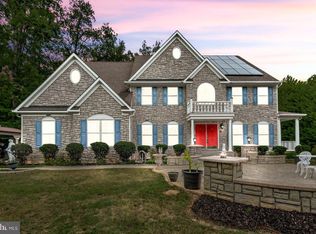 21 Wentworth Dr, Fredericksburg, VA 22406