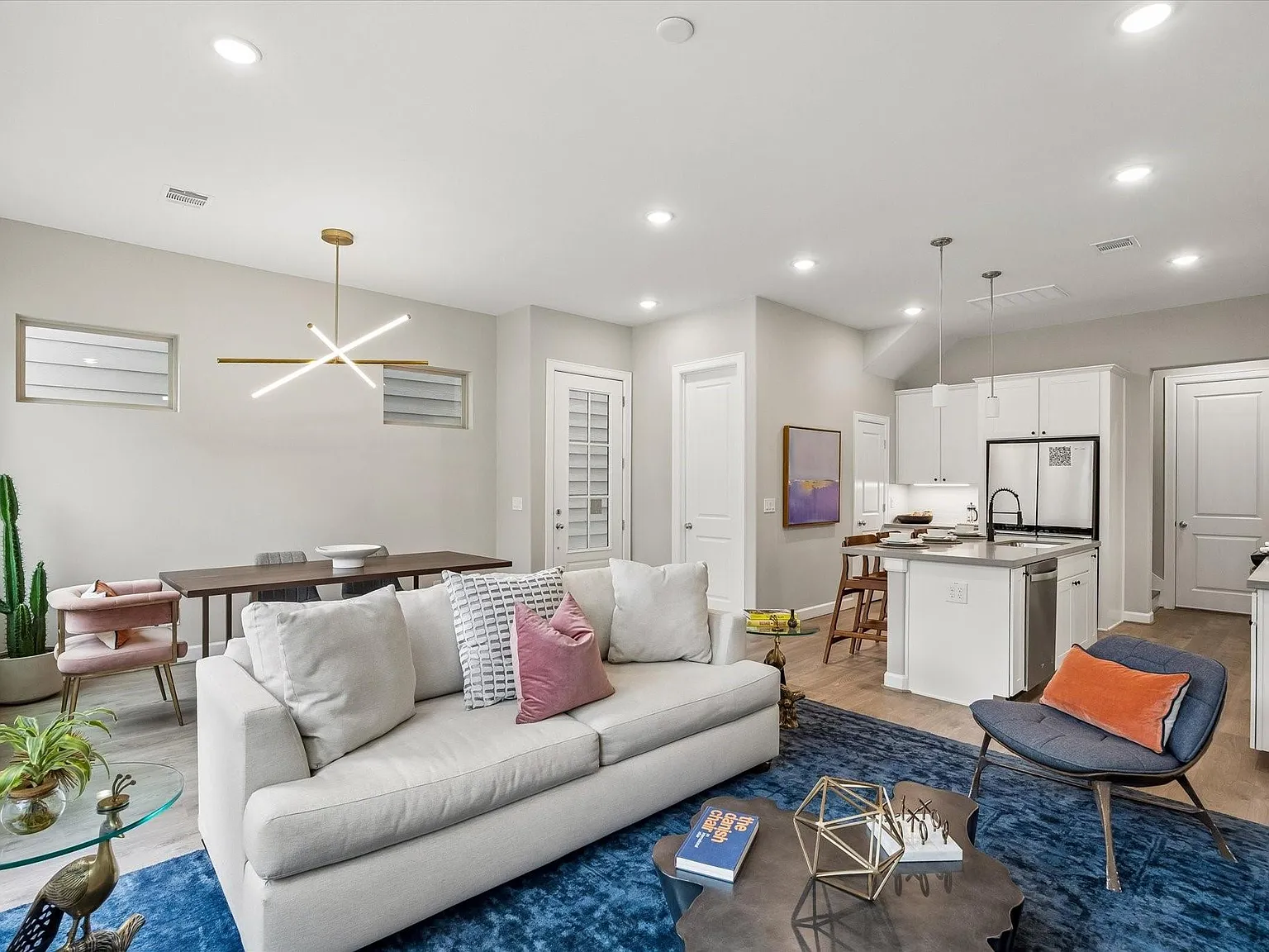 3 bed, 2.5 bath, 1806 sqft, $2,950 — Photo 4