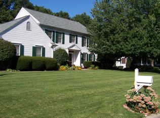 15825 Cedar Ridge Ct, Granger, IN 46530