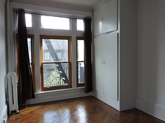 3rd image of 119 Montague St APT 7