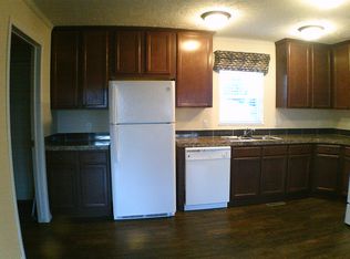 13236 Nashville Ave, Hartland, MI 48353