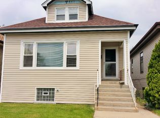 5352 W Barry Ave, Chicago, IL