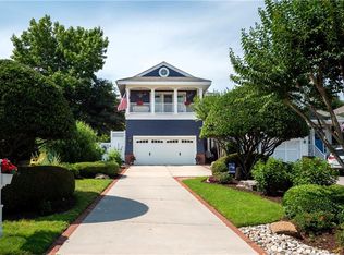 209 60th St #A, Virginia Beach, VA 23451