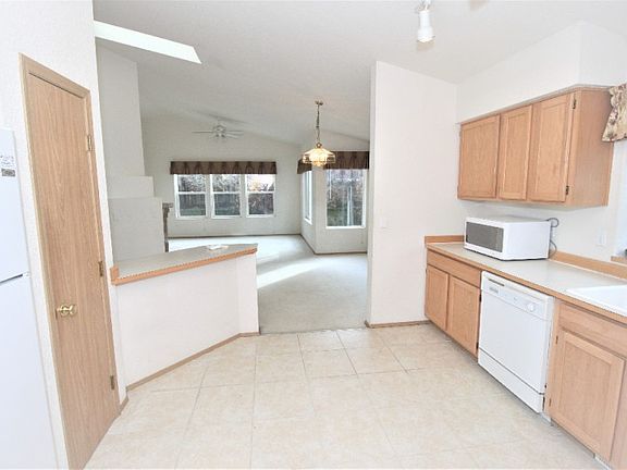 4th image of 4736 Brillshire Ln SE