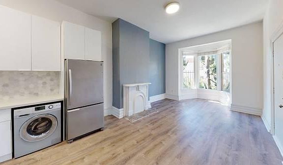 3rd image of 218 Haight St #222-1