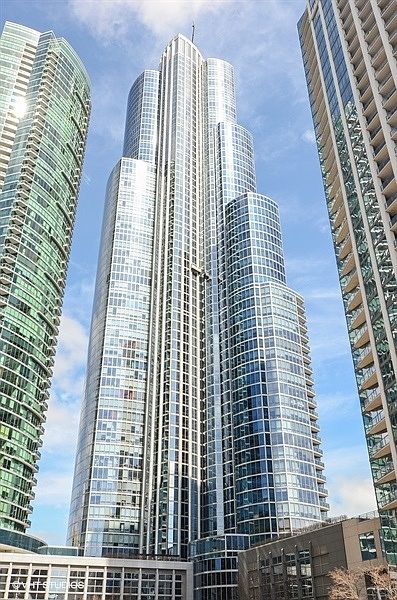 1st image of 1211 S Prairie Ave APT 3401