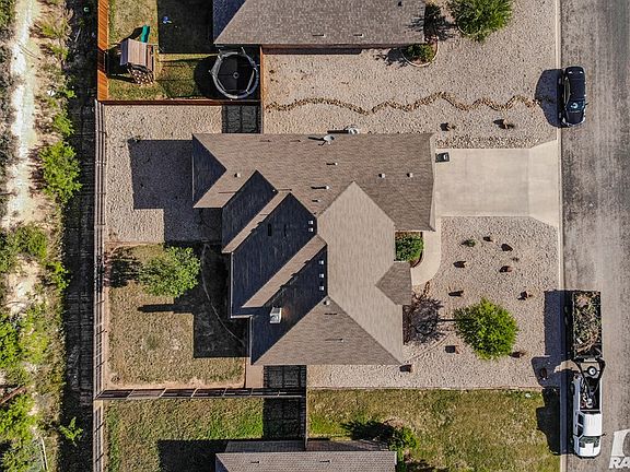 3rd image of 5713 Coral Way