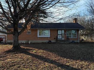 599 N Washington St, Farmington, MO 63640
