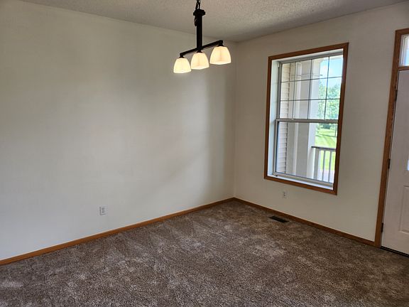5th image of 13785 54th Ave N