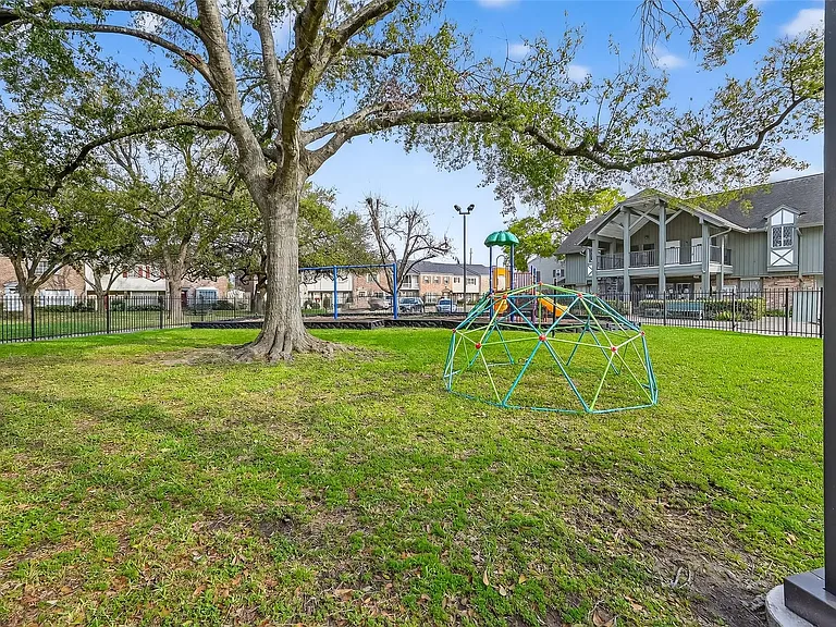 6351 Briar Rose Dr #149 — Photo 31