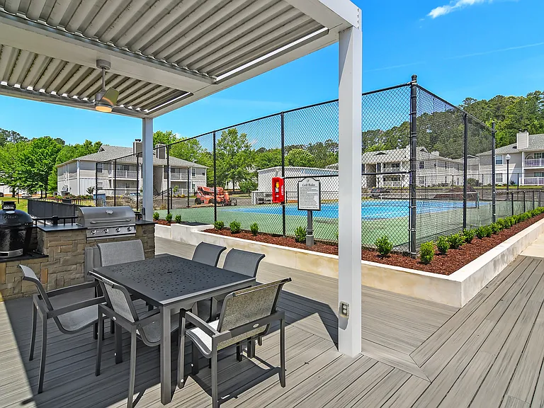 The Woodlands Apartment Homes — Photo 13