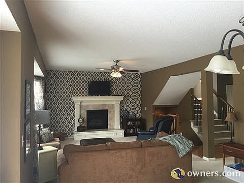 5th image of 13140 Delaware Ct