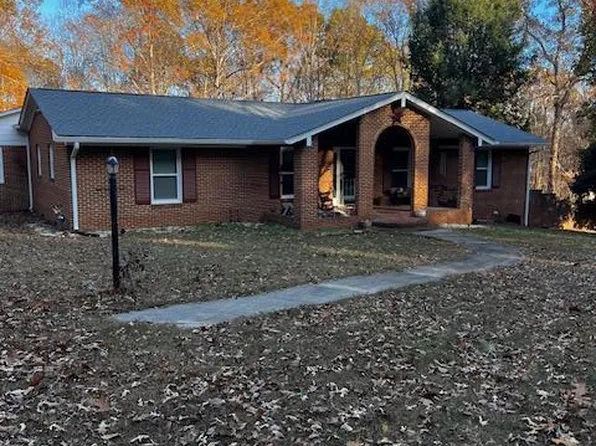 184 Grandy Rd, Brodnax, VA 23920