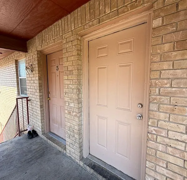 2605 Springfield Ave #4 — Photo 4