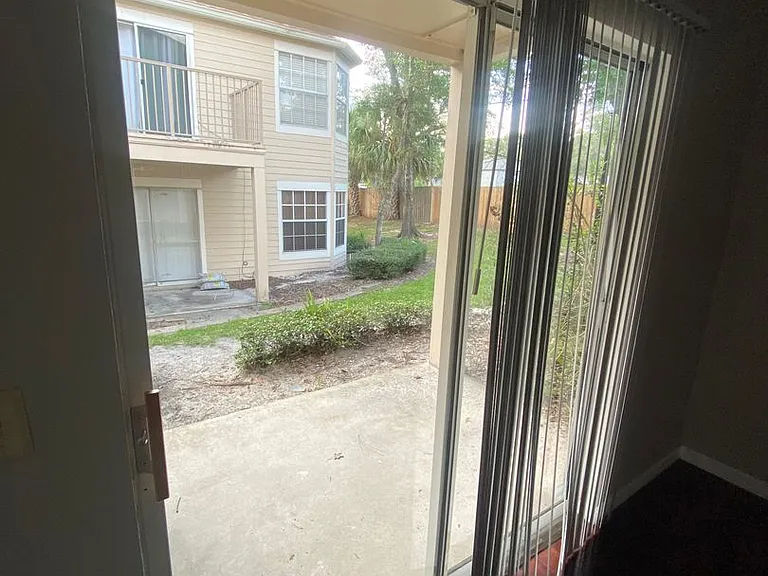 685 Youngstown Pkwy #301 — Photo 26