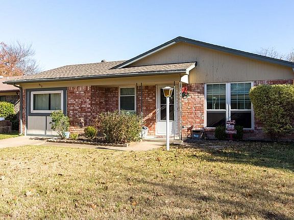 2nd image of 612 Hallvale Dr