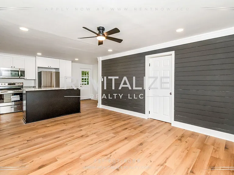 2365 Sybel Dr — Photo 7