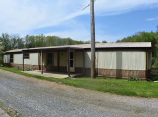 1684 Sinsheim Rd, Spring Grove, PA 17362