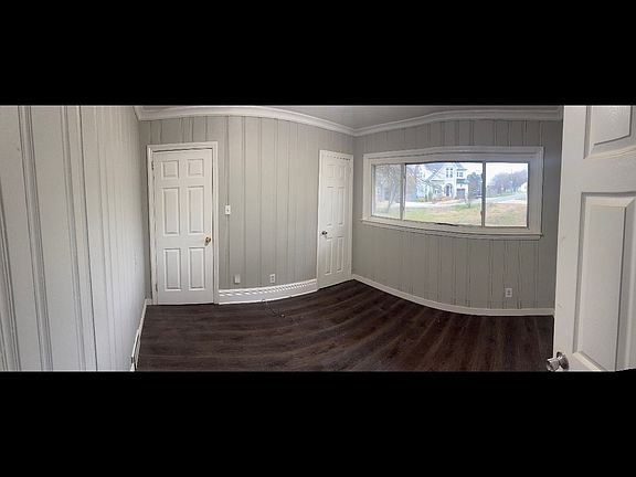 2nd image of 2601 Palm Ave