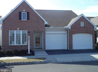 215 McCarter Ln, Strasburg, PA 17579