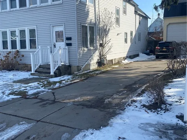 33 Keever Ave, Lackawanna, NY 14218