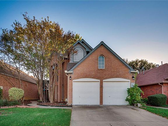 2nd image of 926 Plantation Dr