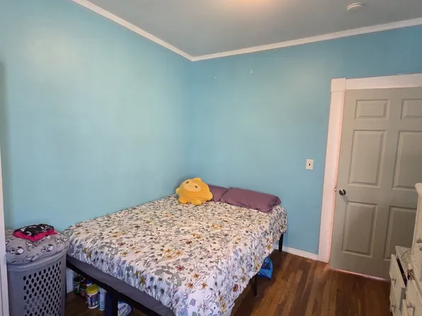 31 N Common St APT 2, Lynn, MA 01902