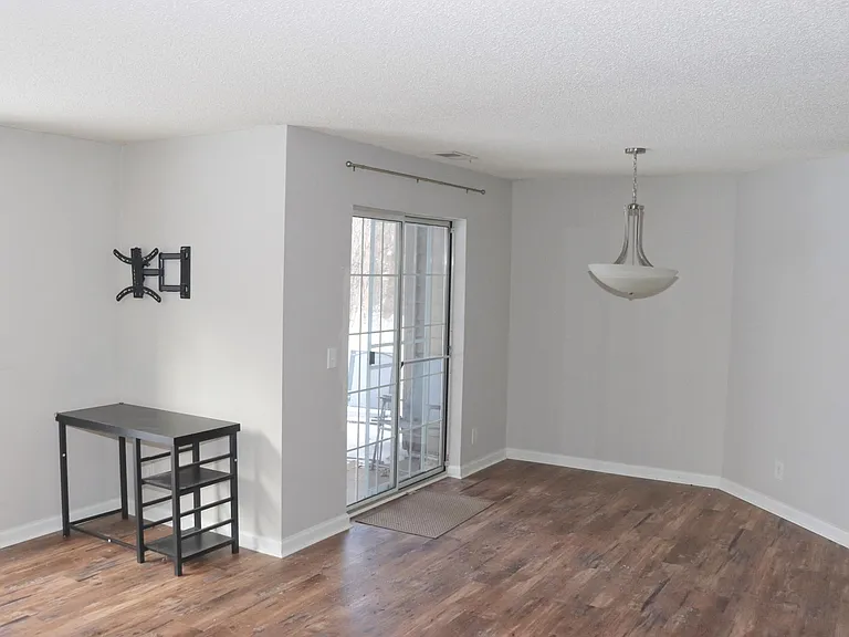 6050 Chasewood Pkwy #2 — Photo 2