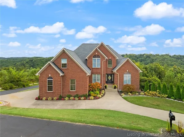 1011 Canyon Road, New Albany, IN 47150