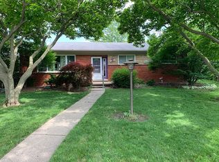 16025 Hilton St, Southfield, MI 48075