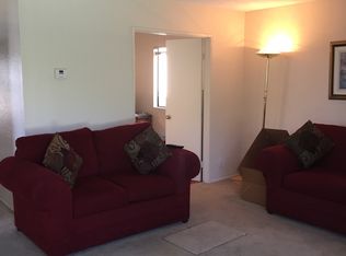 1 Navajo Trail Ln, Pomona, CA 91766