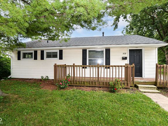 2nd image of 529 Maple Ln