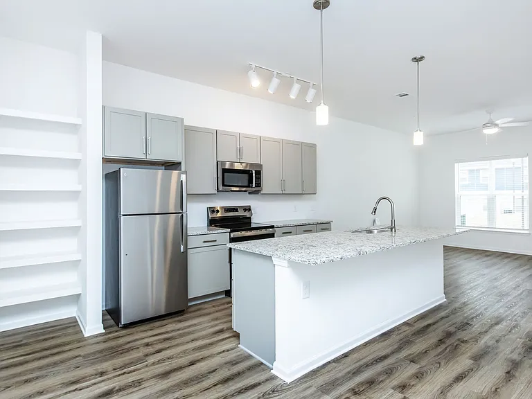 Sandpiper Terrace — Photo 5