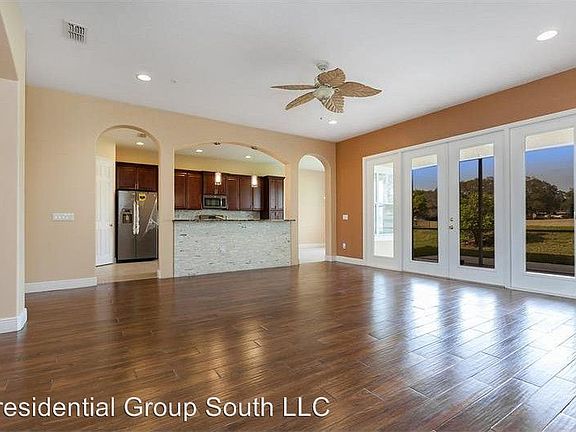 4th image of 1144 Green Vista Cir