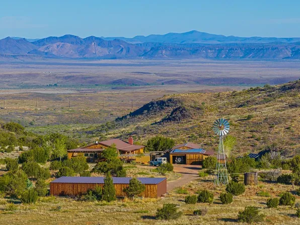 107 High Lonesome Dr, Alpine, TX 79830