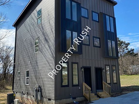 3rd image of 144 Signal Hills Dr #142