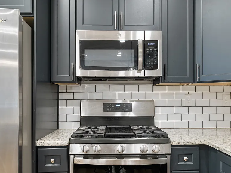 313 Raymond Ave NW #313 — Photo 6