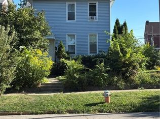 281 W Prairie Ave, Decatur, IL 62523