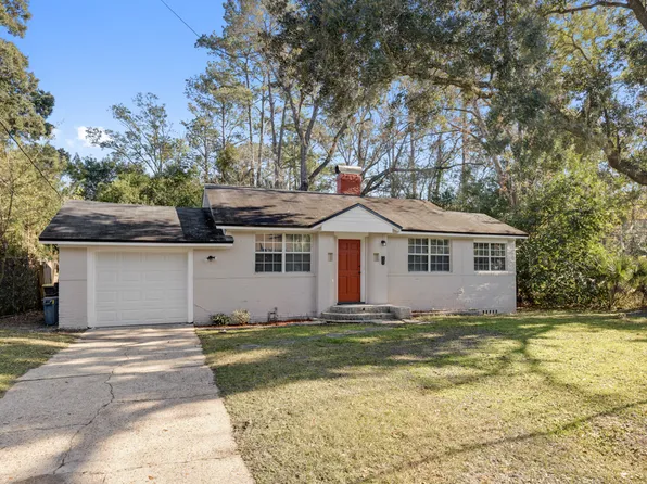 3855 W Orlando Cir, Jacksonville, FL 32207