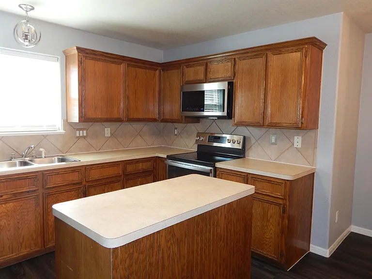 106 Cedar Ridge Dr — Photo 10