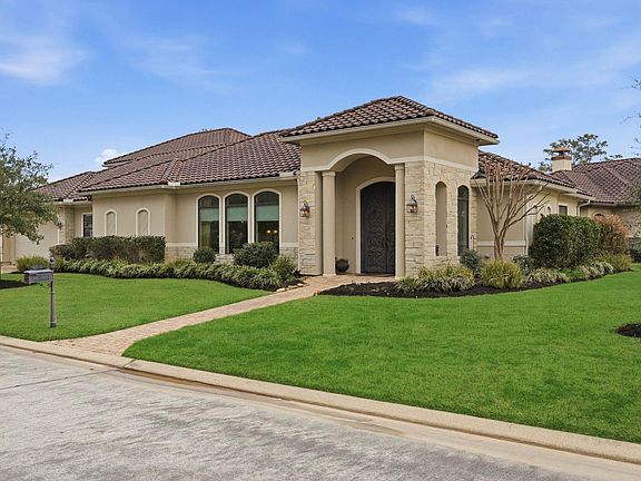 4th image of 34 W Shadow Creek Villas Loop