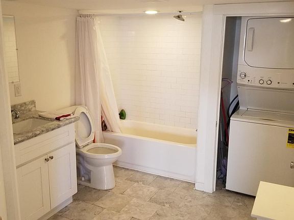 5th image of 2417 Marengo St