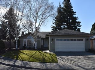 1567 Saratoga Dr, Medford, OR 97501