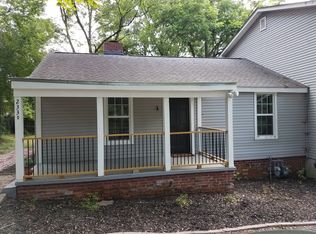 233 Saint Mark Rd #D, Taylors, SC 29687