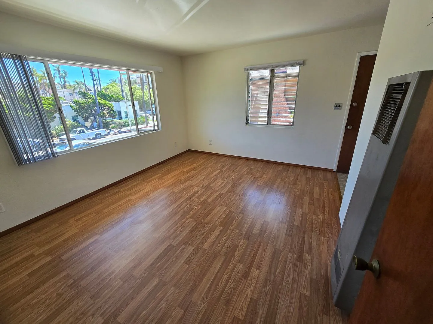 1St Ave. 3710 — Photo 3