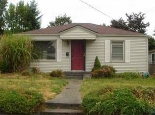 11326 12th Ave NE, Seattle, WA 98125