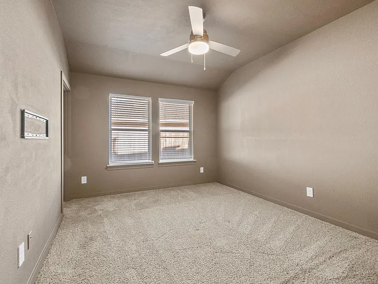 12932 Wempe Way — Photo 19