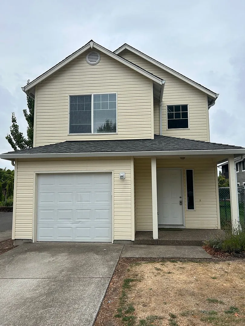 (872) Easy Street House - 3 Bedroom / 2.5 Bathroom — Photo 1