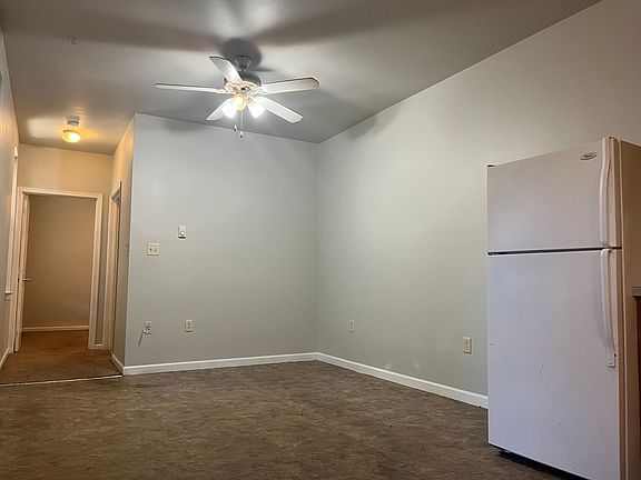 3rd image of 909 N Prince St APT 2