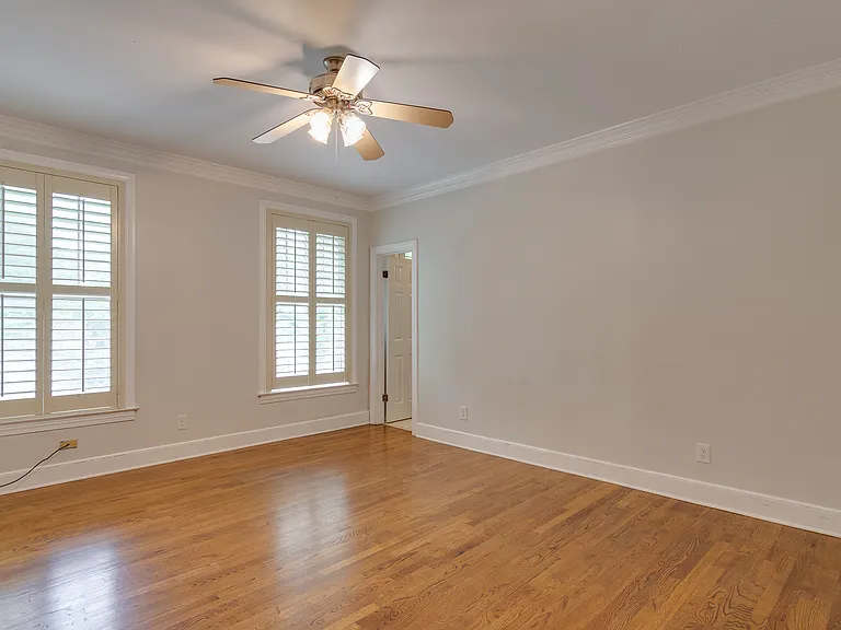 186 S Belvedere Blvd — Photo 23